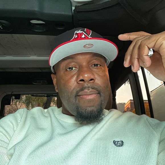 Meet your Posher, Tyrone - Picture 1 of 1